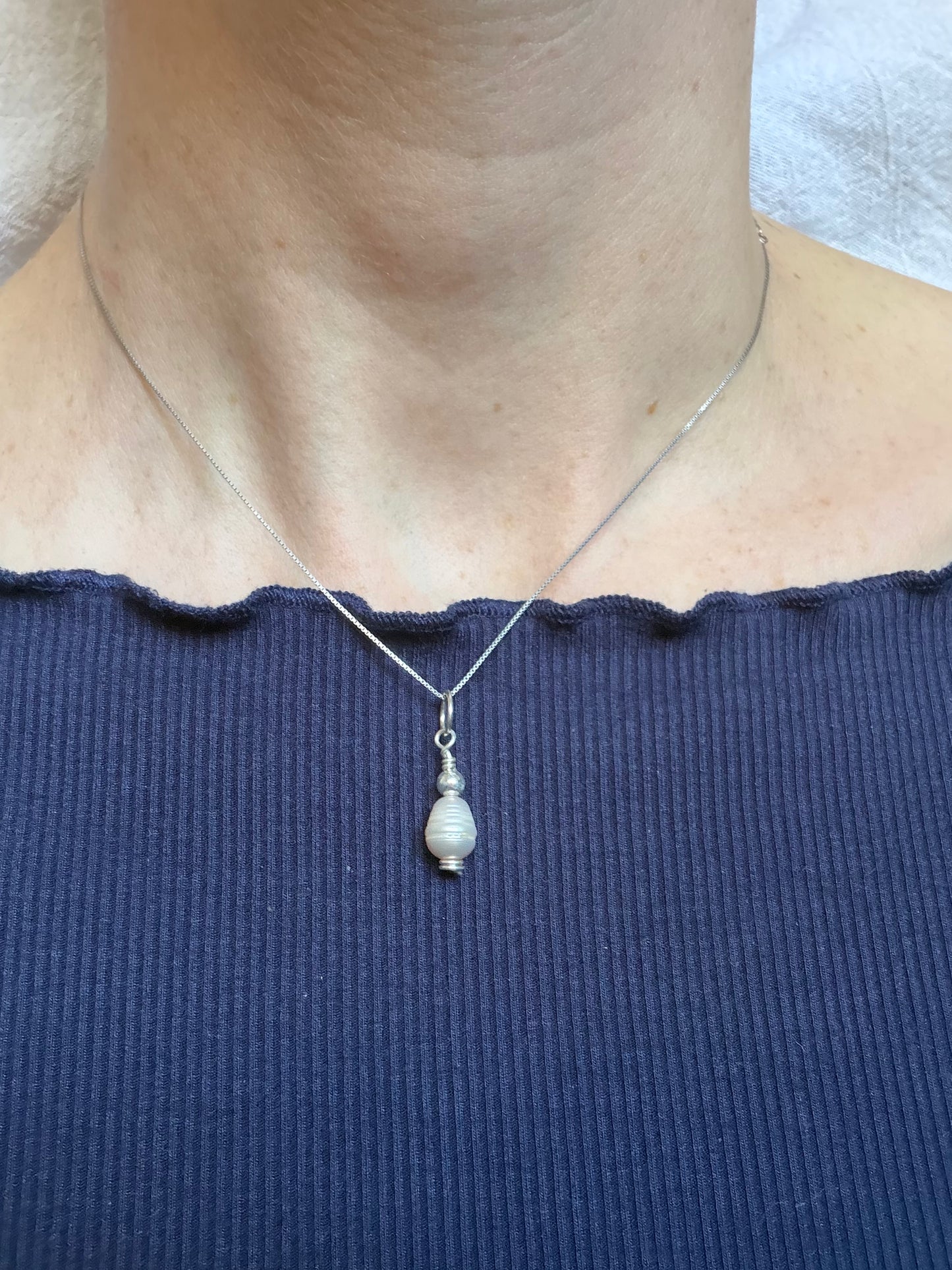 Mauve Me Drops Pendent