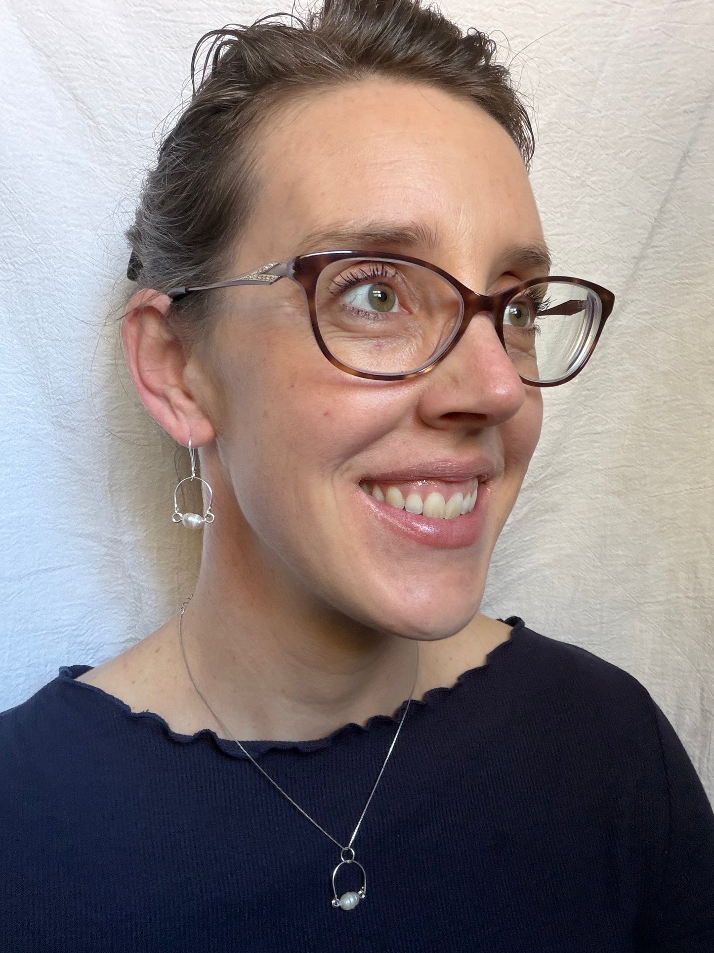 Mauve me Arc earrings