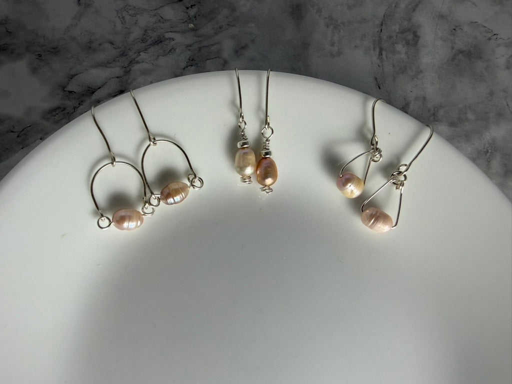 Mauve Me Triangle Earrings