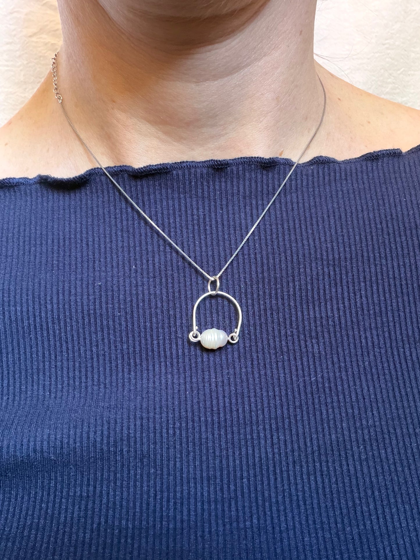 Mauve Me Arc Pendent