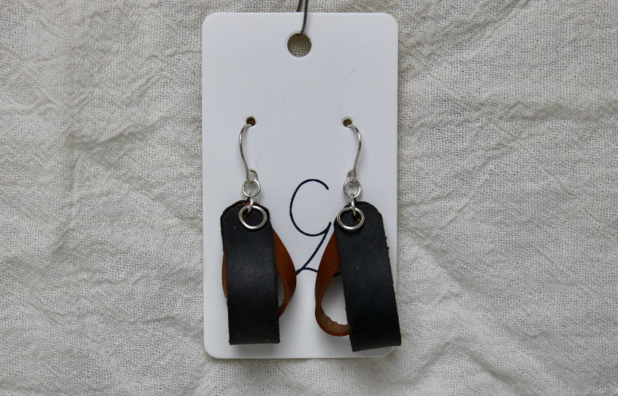 Black Double Loop Inner Twist Leather Dangle Earring