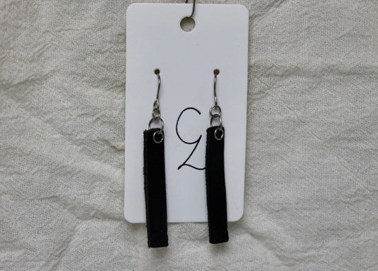 Narrow Bar with V Burn Dangle Earrings
