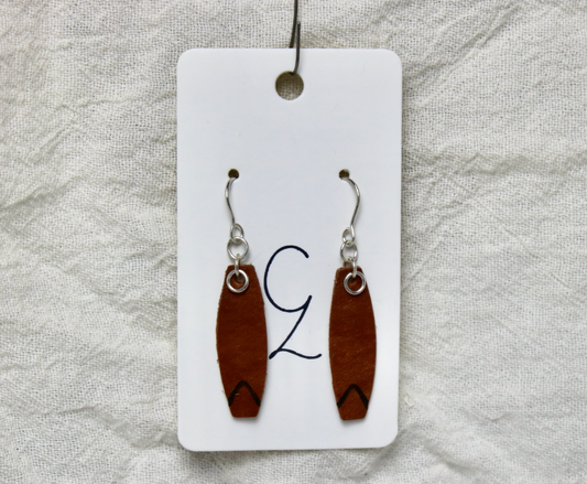 Brown Narrowed bar With burned v