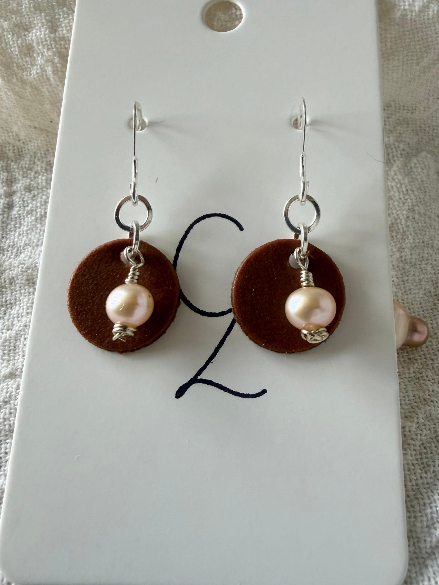 A Pearl Circle