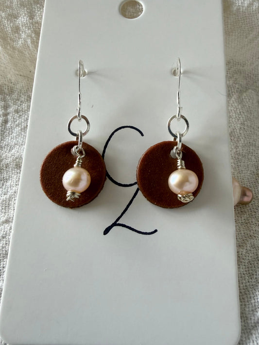 A Pearl Circle